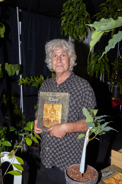 Gourds Galore! At California’s National Heirloom Expo, Autumn Vegetables Step Into The Spotlight