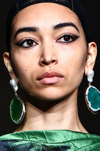 Erdem’s “Fierce” Beauty Look Was Inspired By An Opera Legend (And Eyeliner Devotee)